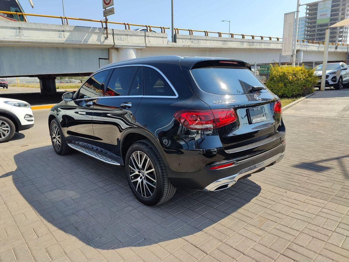 Mercedes Benz Clase GLC 2022 2.0 300e At