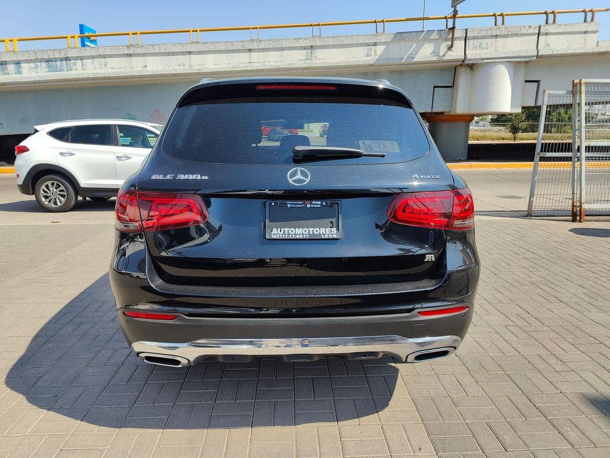 Mercedes Benz Clase GLC 2022 2.0 300e At