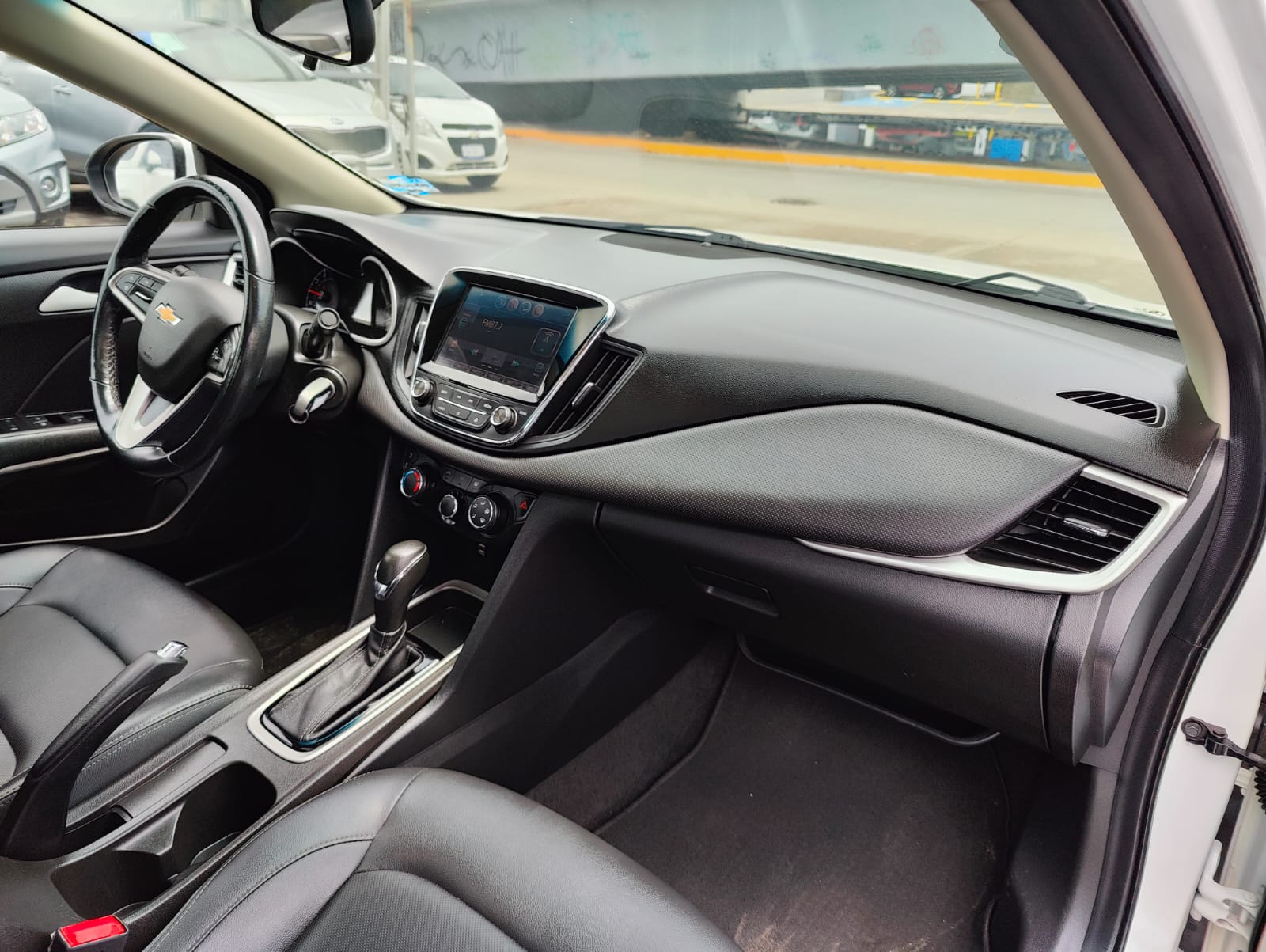 CHEVROLET CAVALIER LT AUT 3 CIL 2023